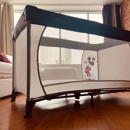 Apollo - Key-box - Free Parking Lägenhet *