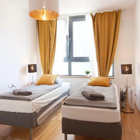 Apollo - Key-box - Free Parking Lejlighed *