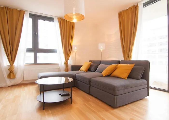 Apollo - Key-box - Free Parking