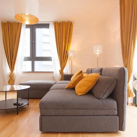 Apollo - Key-box - Free Parking Apartmán *